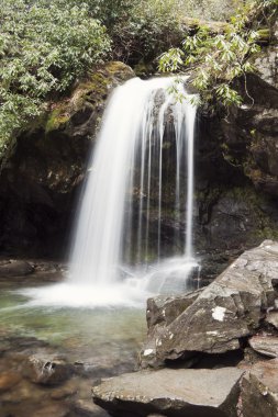 Grotto Falls