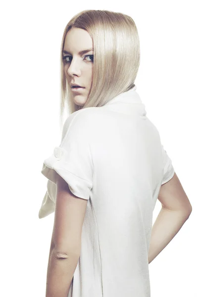 Vacker blond kvinna porträtt — Stockfoto