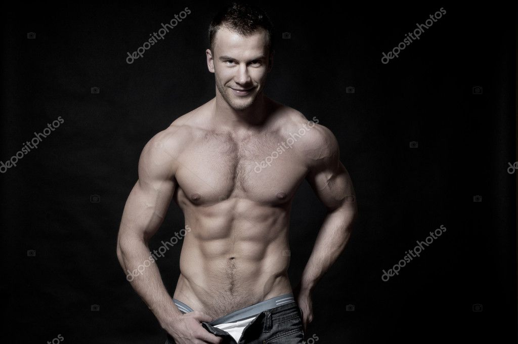 Sexy Gespierde Macho Man — Stockfoto © Iraterekh 7860429