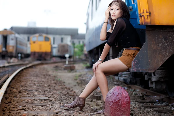 Moda retrato menina asiática — Fotografia de Stock