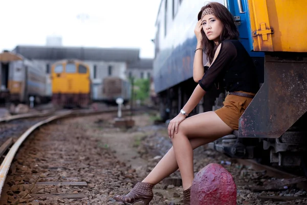Módní portrét Asijská dívka — Stock fotografie