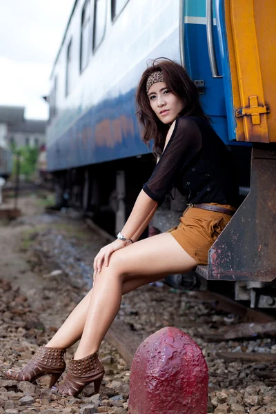 Fashion portræt asiatisk pige - Stock-foto