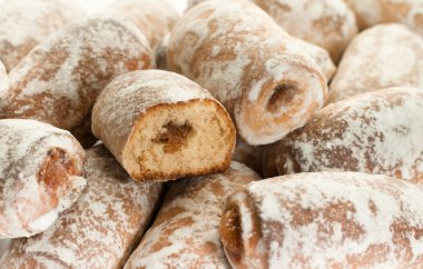 Honey cakes with fruits