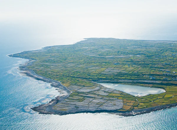 Lago na ilha de Inisheer — Fotografia de Stock