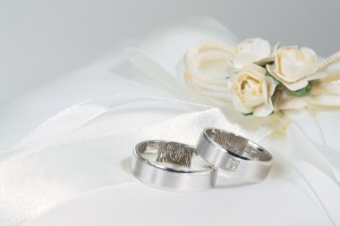 Wedding rings clipart