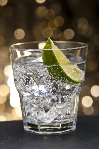 Gin tonikový koktejl — Stock fotografie
