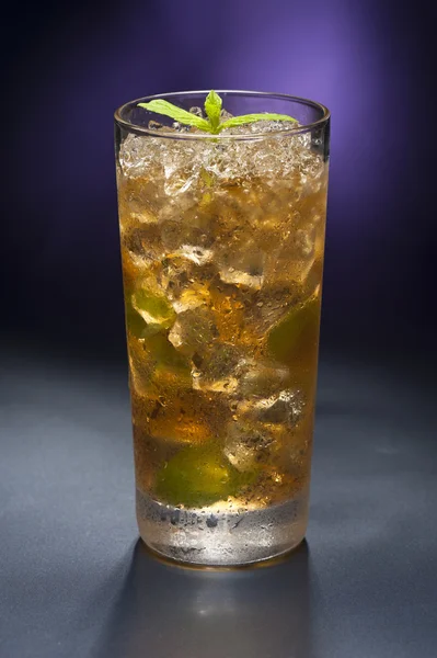 Mint julep cocktail — Stockfoto