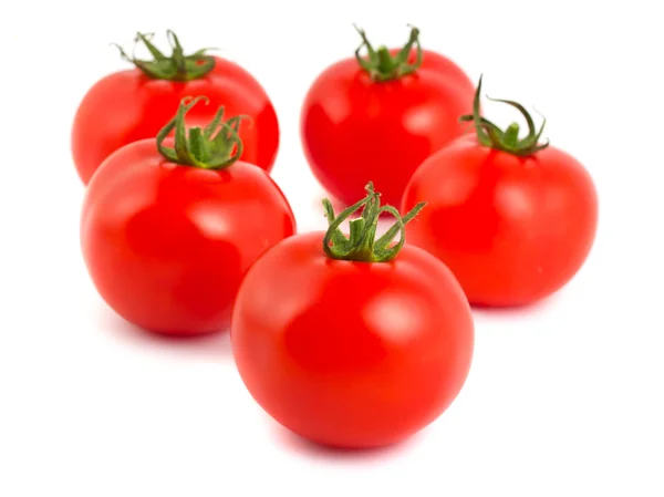 Пять спелых красных помидоров — стоковое фото