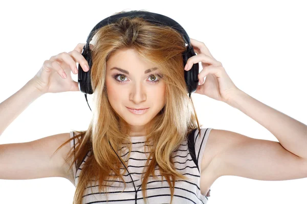 Schönes Mädchen mit Kopfhörern — Stockfoto