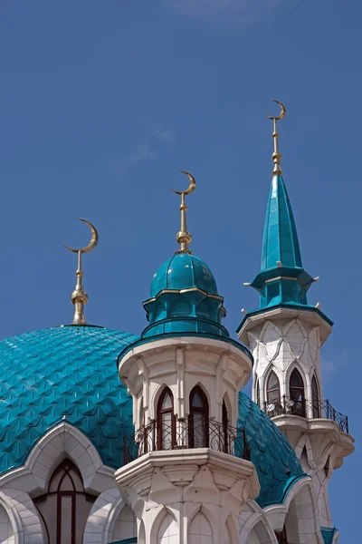 Minarets of the mosque in Kazan Kremlin — Stock Photo, Image