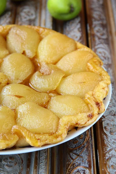 Frans traditionele taart tarte tatin met peren — Stockfoto