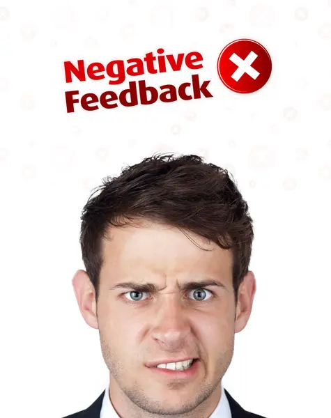 Młody głowę patrząc na pozytywne Objawy negatywne — Zdjęcie stockowe