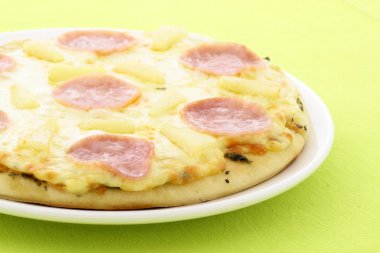 güzel Hawai pizza