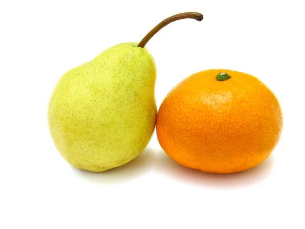 Frutas mixtas aisladas en blanco —  Fotos de Stock