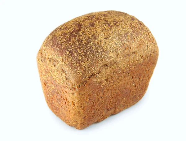 Черный ржаной хлеб с семенами тмина — стоковое фото