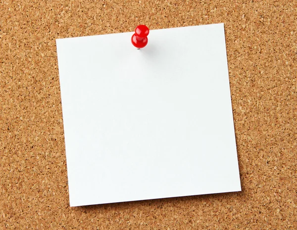 Blank note at the corkboard — Stock Photo, Image