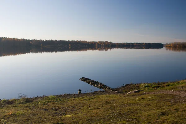 Jesień jezioro las — Zdjęcie stockowe