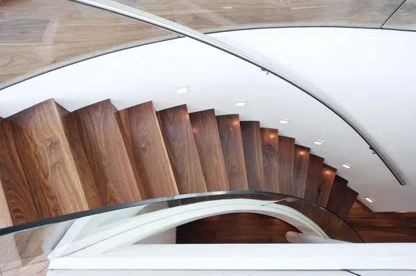Escalera curvada moderna — Foto de Stock