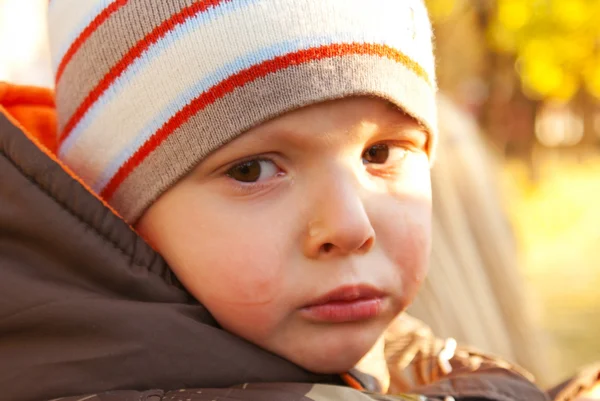 Little boy crying outdoors — Stock Photo, Image
