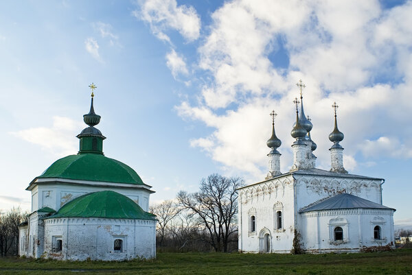 Churches of the Entry of the Lord into Jerusalem and Paraskeva Pyatnitsa in Russia, Suzdal.