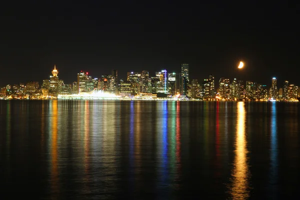 Vancouver downtown, ay gecesi — Stok fotoğraf