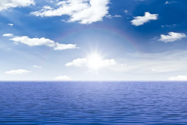 Céu do mar bonito e por do sol — Fotografia de Stock