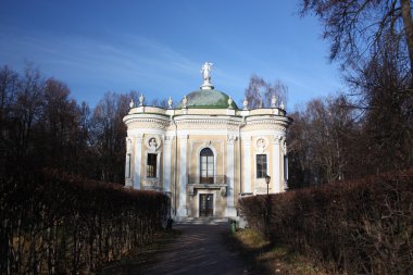 Moskova. 18. yüzyılın kuskovo arazi. Hermitage köşk.