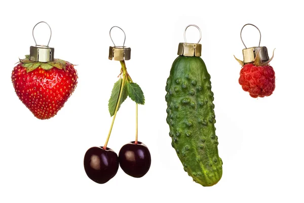 果物や野菜からのクリスマス ツリーの装飾 ストック写真