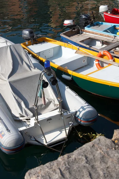 Boote in Italien festgemacht — Stockfoto