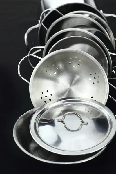 Группа посуды из нержавеющей стали — стоковое фото
