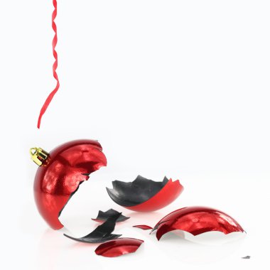 Broken Crhistmas red ball clipart