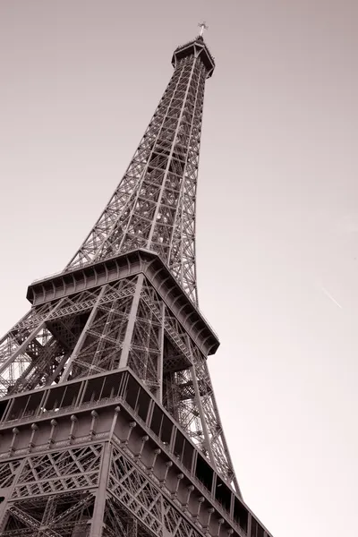 Eiffelova věž v Paříži — Stock fotografie