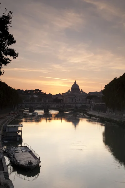 Ποταμού Τίβερη στη Ρώμη, Ιταλία — Φωτογραφία Αρχείου
