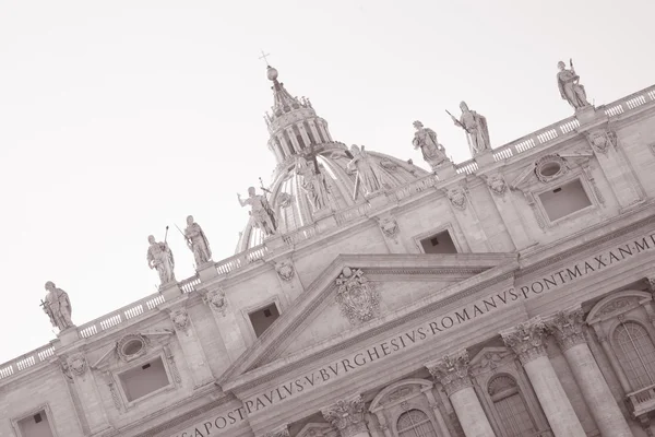 Собор Святої Петерс у Ватикані Римі — стокове фото