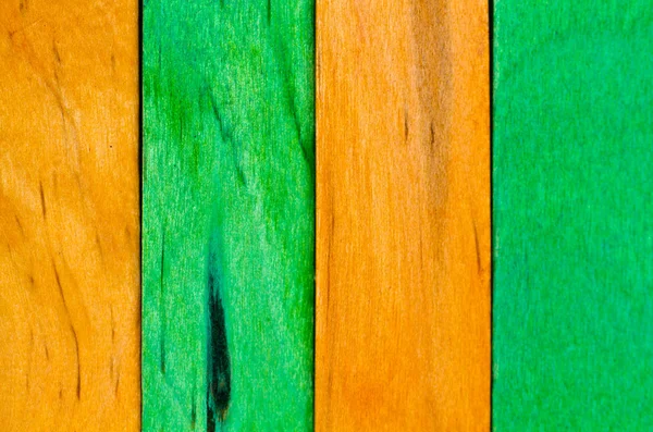 Коричневый и зеленый фон древесины III — стоковое фото