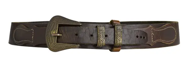 Cinturón de cuero marrón aislado sobre fondo blanco. — Foto de Stock