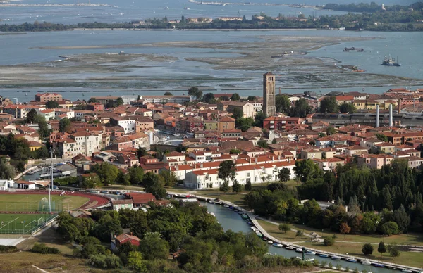 Italia, Venezia, l'isola di Murano e la laguna veneta vista aerea — Foto Stock