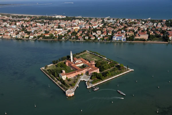 Italia, Venecia, Isla de San Lazzaro degli Armeni — Foto de Stock