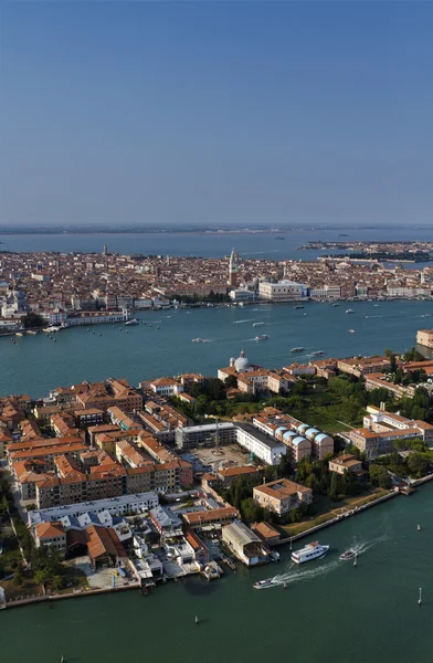 İtalya, Venedik, şehir ve Venedik lagün havadan görünümü — Stok fotoğraf
