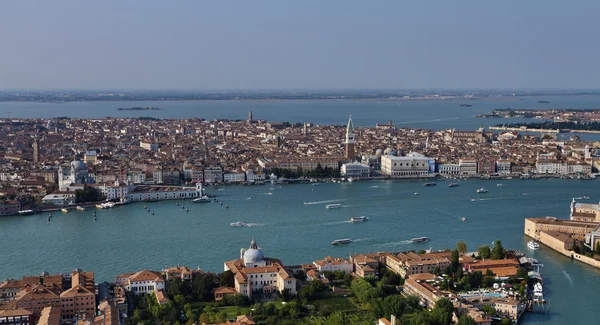 Italia, Venecia, vista aérea de la ciudad y laguna veneciana —  Fotos de Stock