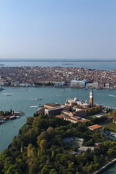 Италия, Венеция, вид с воздуха на город — стоковое фото