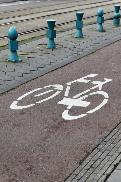 Holland, amsterdam, fahrräder zeichen — Stockfoto