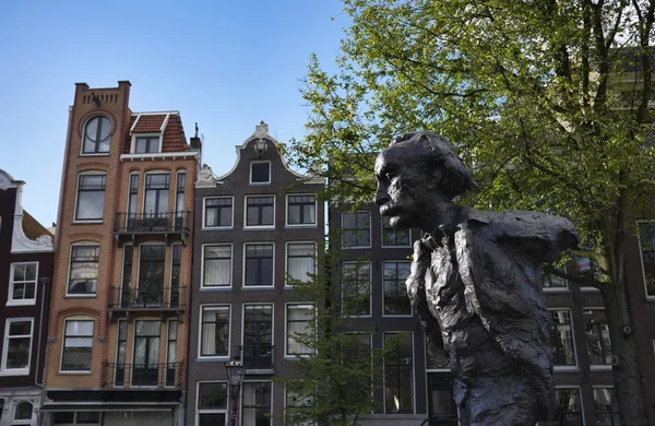 Holland, amsterdam, statyn av multatuli, berömd nederländsk poet — Stockfoto