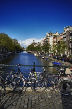 Hollanda, amsterdam, görünümü bir şehir merkezinde çok sayıda kanal