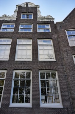 Hollanda, amsterdam, eski bir özel taş ev cephe