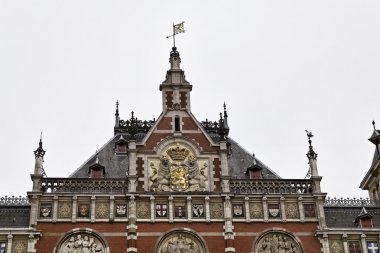 Hollanda, amsterdam merkez tren istasyonu görünümünü