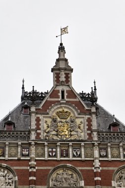 Hollanda, amsterdam merkez tren istasyonu görünümünü