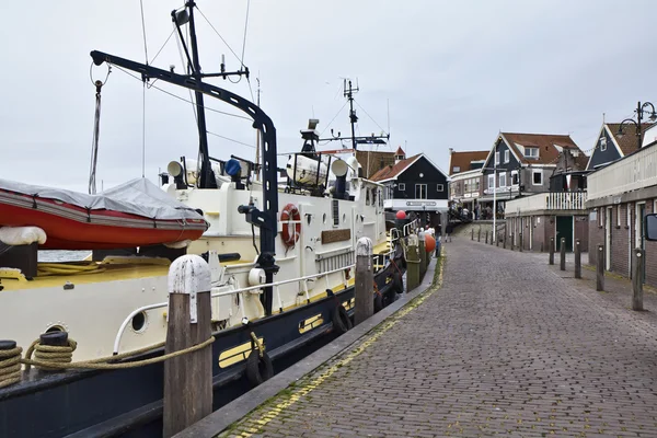 Holandii, volendam (amsterdam), widok na port — Zdjęcie stockowe