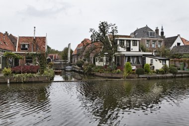 Holland, volendam (amsterdam), Hollandalı tipik taş evler