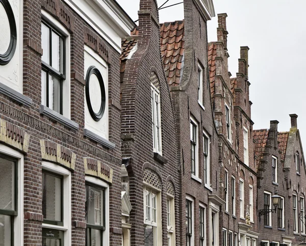 Holland, Edam village (Amsterdam), typical dutch stone houses — Stock Photo, Image